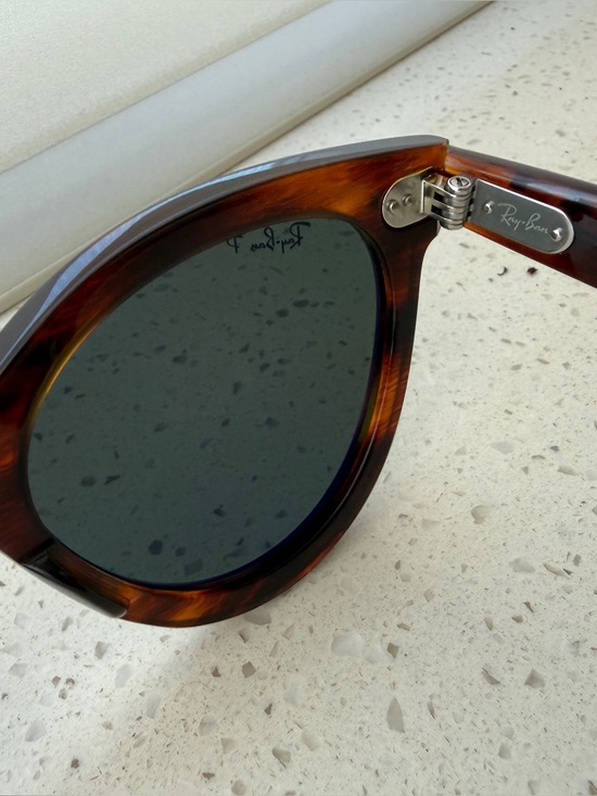 Ray-Ban Wayfarer Way Polarized Sunglasses main image 5